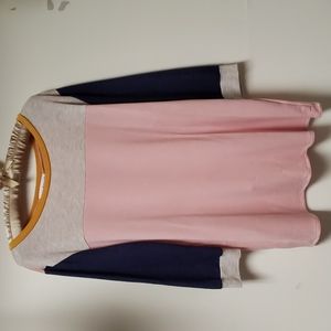 Light weight sweater